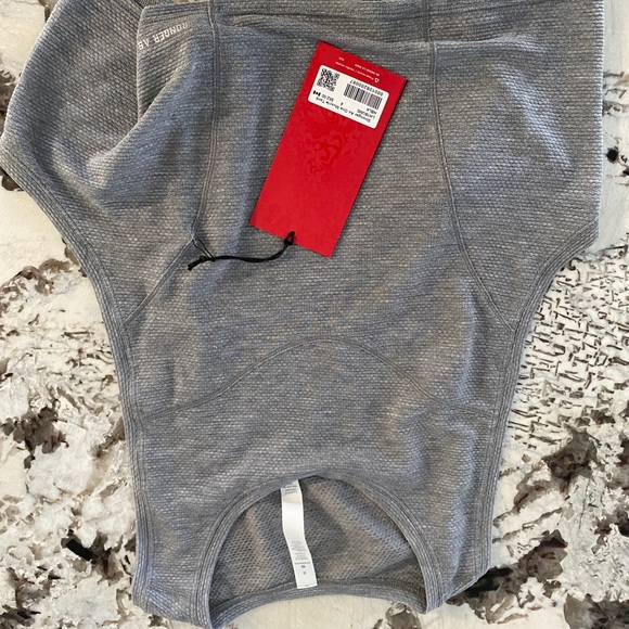 lululemon athletica Other - Crop top